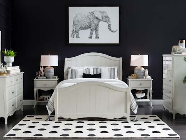Queen Bedroom Group
